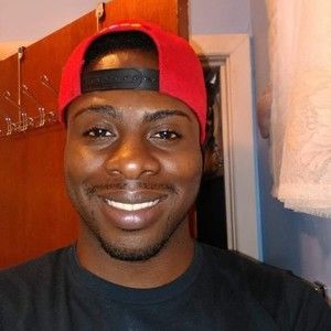 Meet your Posher, Deandre